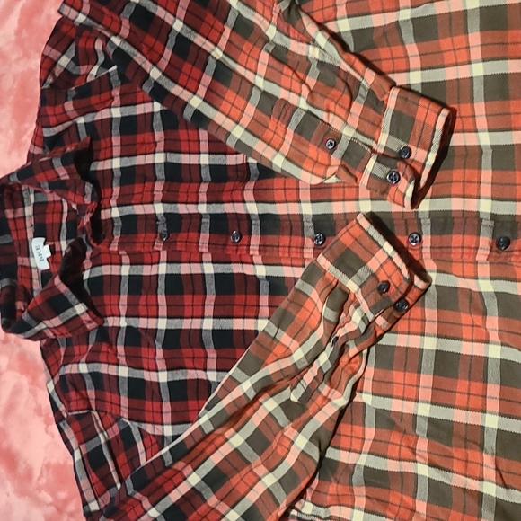 Men's Shirt - Picture 5 of 7